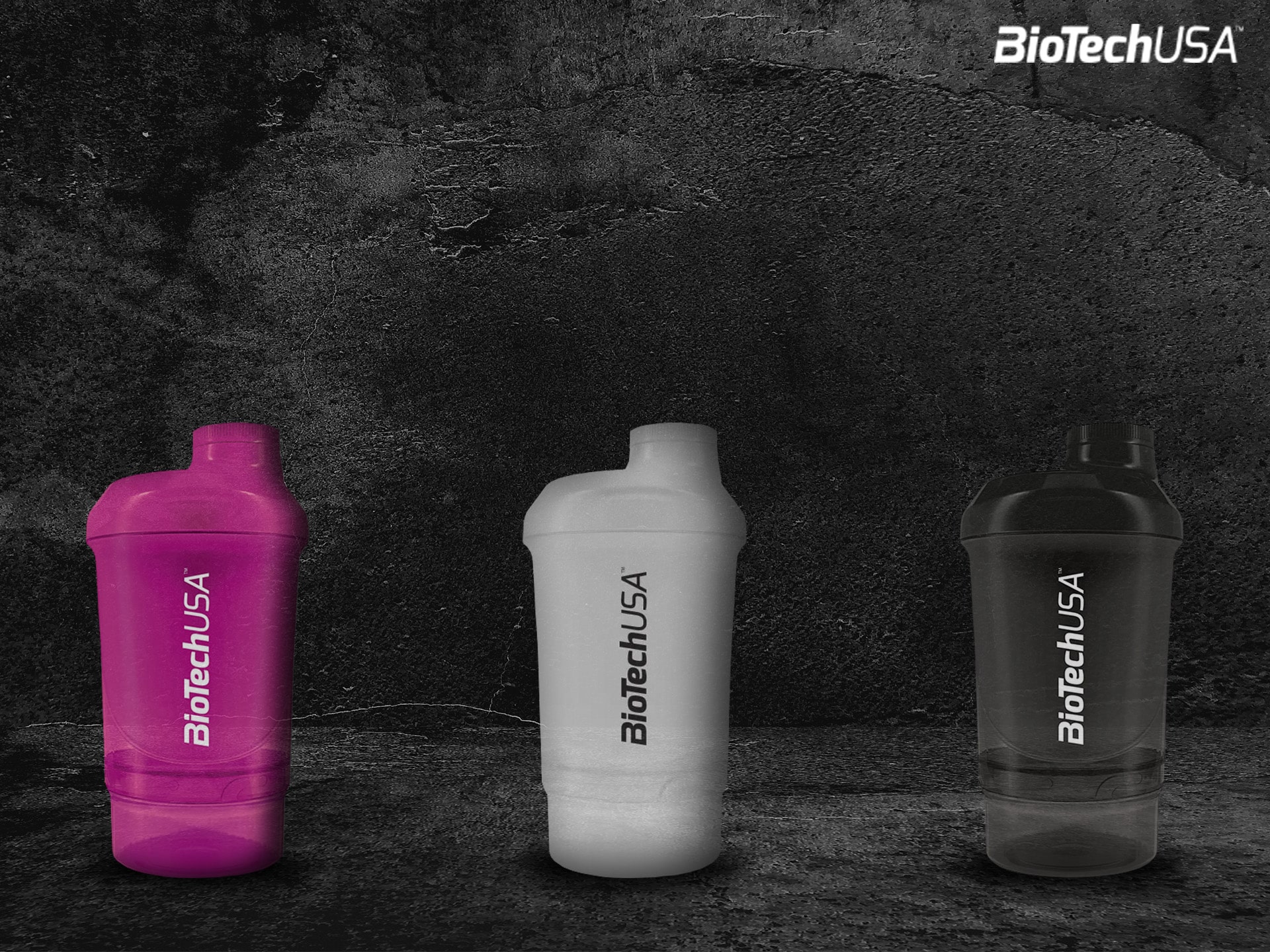 Shaker BioTech USA 300ml avec compartiment pour une portion de complément supplémentaire