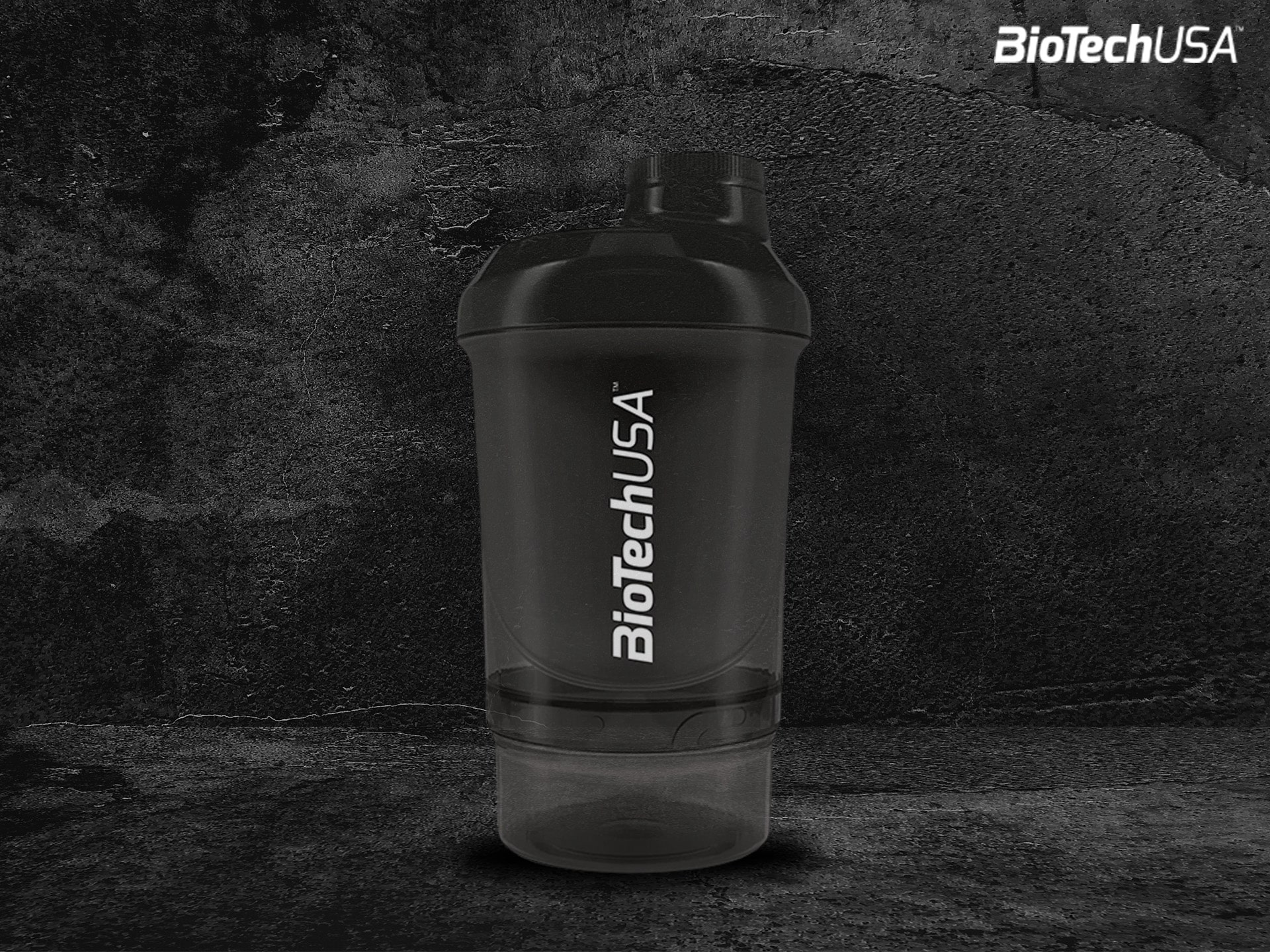 Shaker BioTech USA 300ml avec compartiment supplémentaire 150ml