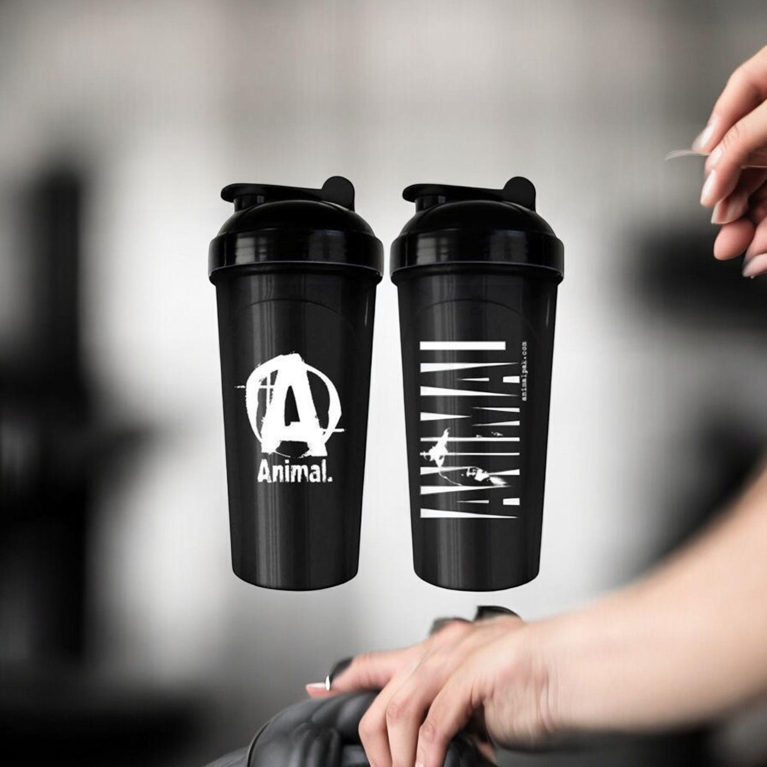 UNIVERSAL Shaker - 700ml